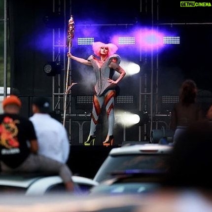 Acid Betty - 2K Likes - Warm Leatherette’s
📸 Ed Murray NJ Advance Media for NJ.com
@vossevents Drive 'N Drag
@rupaulsdragrace Drive 'N Drag show at the Garden State Plaza in Paramus, N.J. July, 17, 2020
Nothing like doing three shows in 90 degree weather at 4:30 in the afternoon...