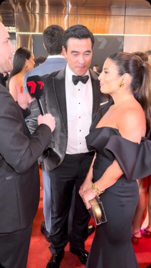 Ada Nicodemou Instagram - @adanicodemou & @__jamesstewart__ walk the red carpet together 😍 #TVWeekLogies