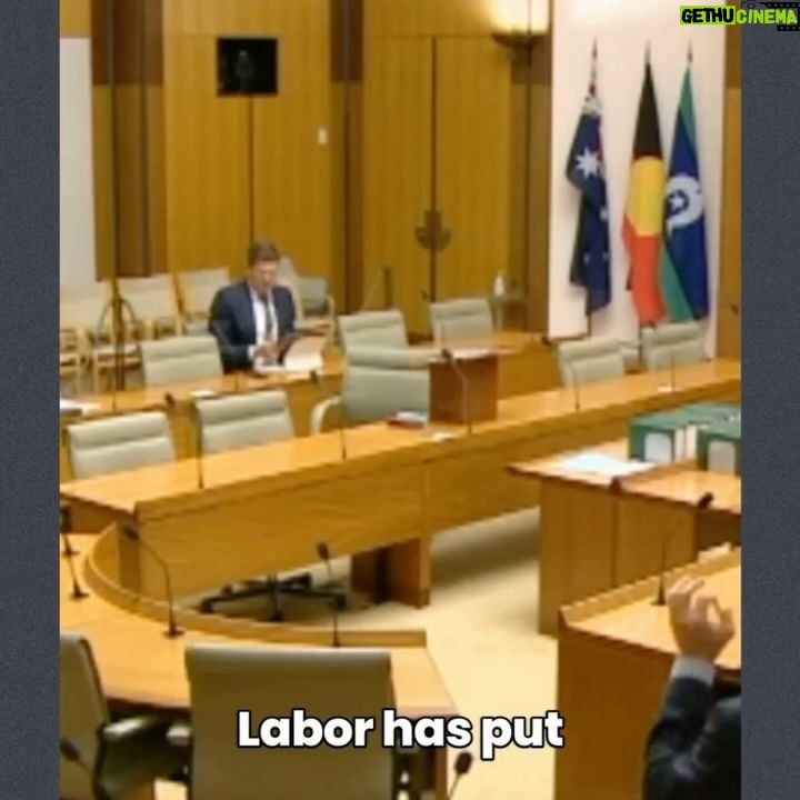 Adam Bandt - 17.5K Likes - The Labor Government should be trying to stop genocide - not senators speaking out against it.
Strength to anyone who has been ostracised for speaking out for Palestine - students, workers, community members, business owners.
You are on the right side of history.
We will not stop pushing until there’s an end to this horrific invasion and Palestine is free.