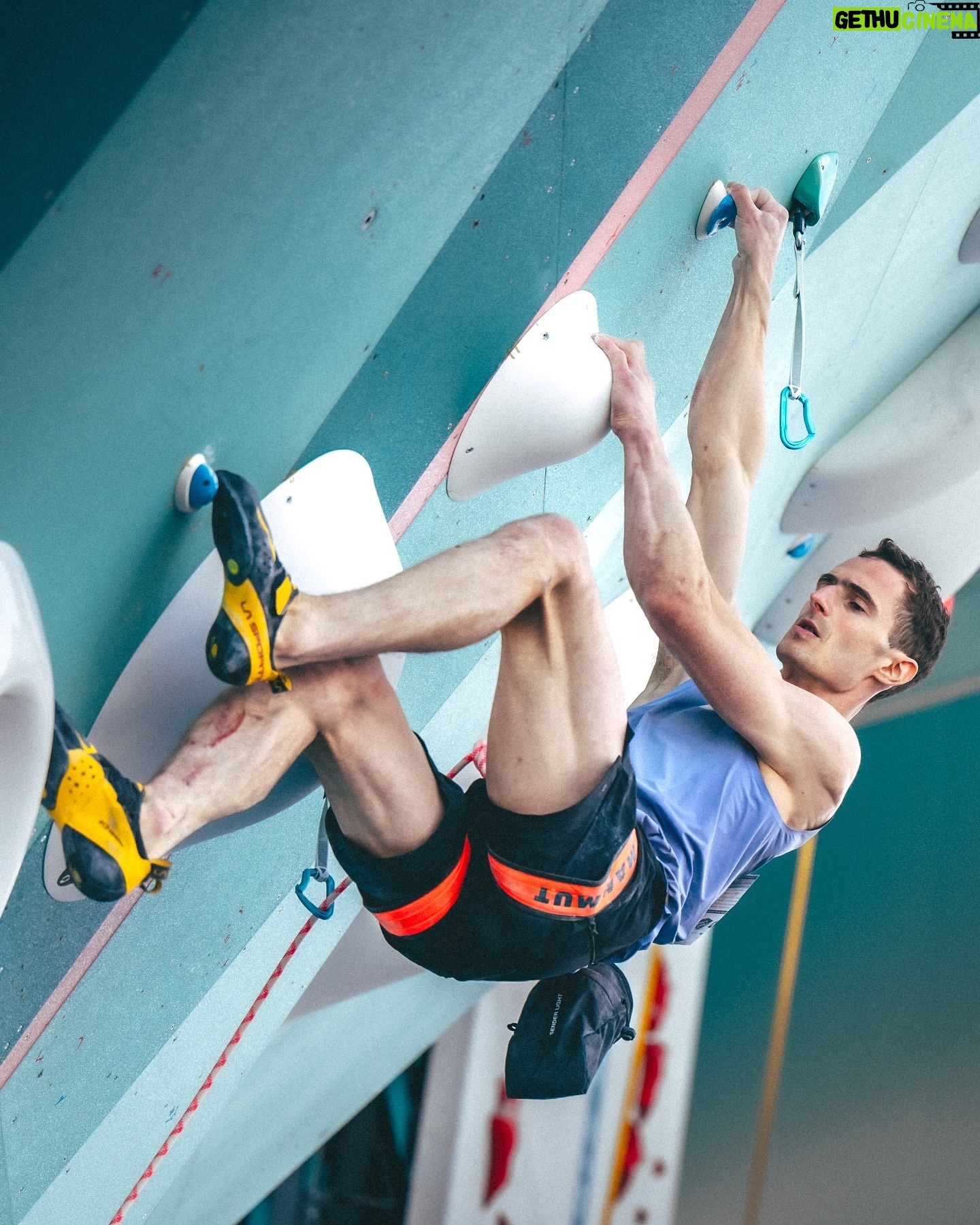 Adam Ondra - 88.6K Likes - Great 3rd place after the @paris2024 semifinals 🇲🇫 👊 Starting from scratch again on Friday✌️Feeling great, now let’s get some rest ☝️
Check out the results 👉 the link is in BIO.
CZ:
Skvělé 3. místo po 🇲🇫 olympijském semifinále 👊 V pátek začínám zase od nuly✌️Cítím se skvěle, teď se jde odpočívat✌️
Podívejte se na výsledky 👉 odkaz je v BIO profilu.
Great 📸 photos by @pet.phot
#Olympics #Paris2024 #olympijskytym #climbing
@olympijskytym @horosvaz.cz @olympcsmv @olympics