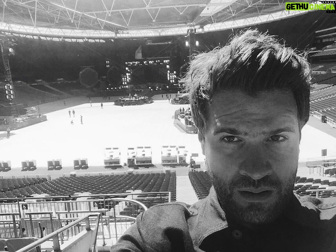 Adam Prendergast - 581 Likes - four nights at Wembley Stadium selfie. #bluesteelfail 🤘