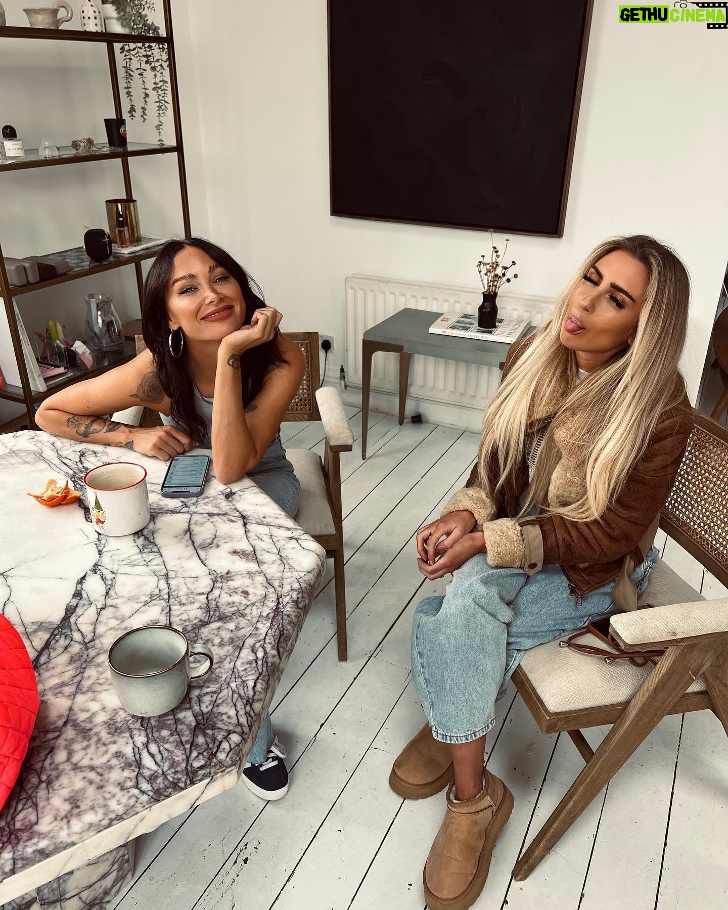Adam Prendergast - 3.4K Likes - don’t know what I would do without these women #iwd 🖤
