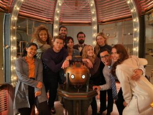 Adam Tsekhman Instagram - Season 7 is wrapped! Thank you to the incredible cast and crew who make this job a never ending barrel of laughs! Kisses…@cw_legendsoftomorrow
