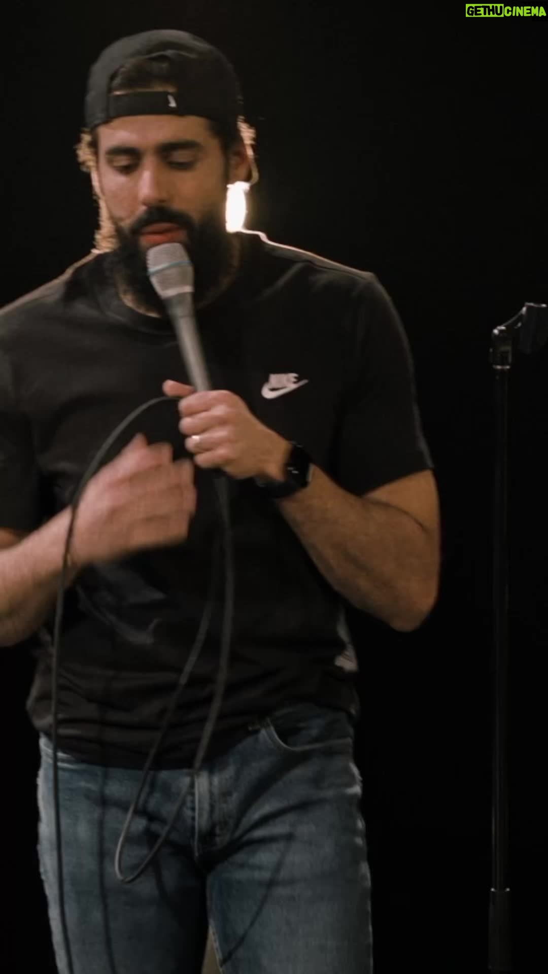Adib Alkhalidey - 2.2K Likes - Mon spectacle āQuĆ©bĆ©cois Tabarnakā est disponible au quebecoistabarnak.com
