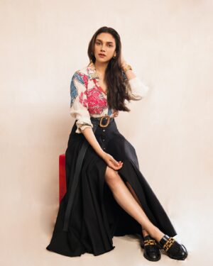 Aditi Rao Hydari Instagram - A day well spent 🤓
‘Miles to go before I sleep’

Discussing Narratives from the Media & Entertainment (M&E) Industry
on the Portrayal of Women, On and Off Screen

@sanamratansi 
@saakshakinni 
@devsphotographyofficial