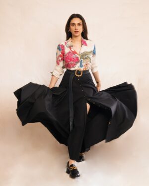Aditi Rao Hydari Instagram - A day well spent 🤓
‘Miles to go before I sleep’

Discussing Narratives from the Media & Entertainment (M&E) Industry
on the Portrayal of Women, On and Off Screen

@sanamratansi 
@saakshakinni 
@devsphotographyofficial