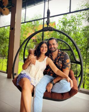 Aditi Sharma Instagram - ⭐️creating memories for a Lifetime 🧿
Never underestimate the importance of having a person in your Life who can always make you SMILE 😁
#youandme #goodtimes #countyourblessings 🌈
8/8/8🧿 gratitude 🙏