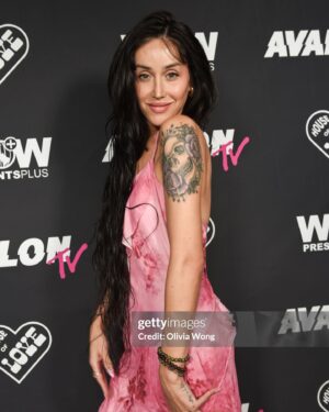 Adore Delano Instagram - 🌸 #avalontv season 2 premiere @thehouseofavalon @wowpresentsplus