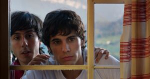 Adrián Expósito Instagram - #2francos40pesetas de @carlos_iglesias1franco ya en @movistarplus