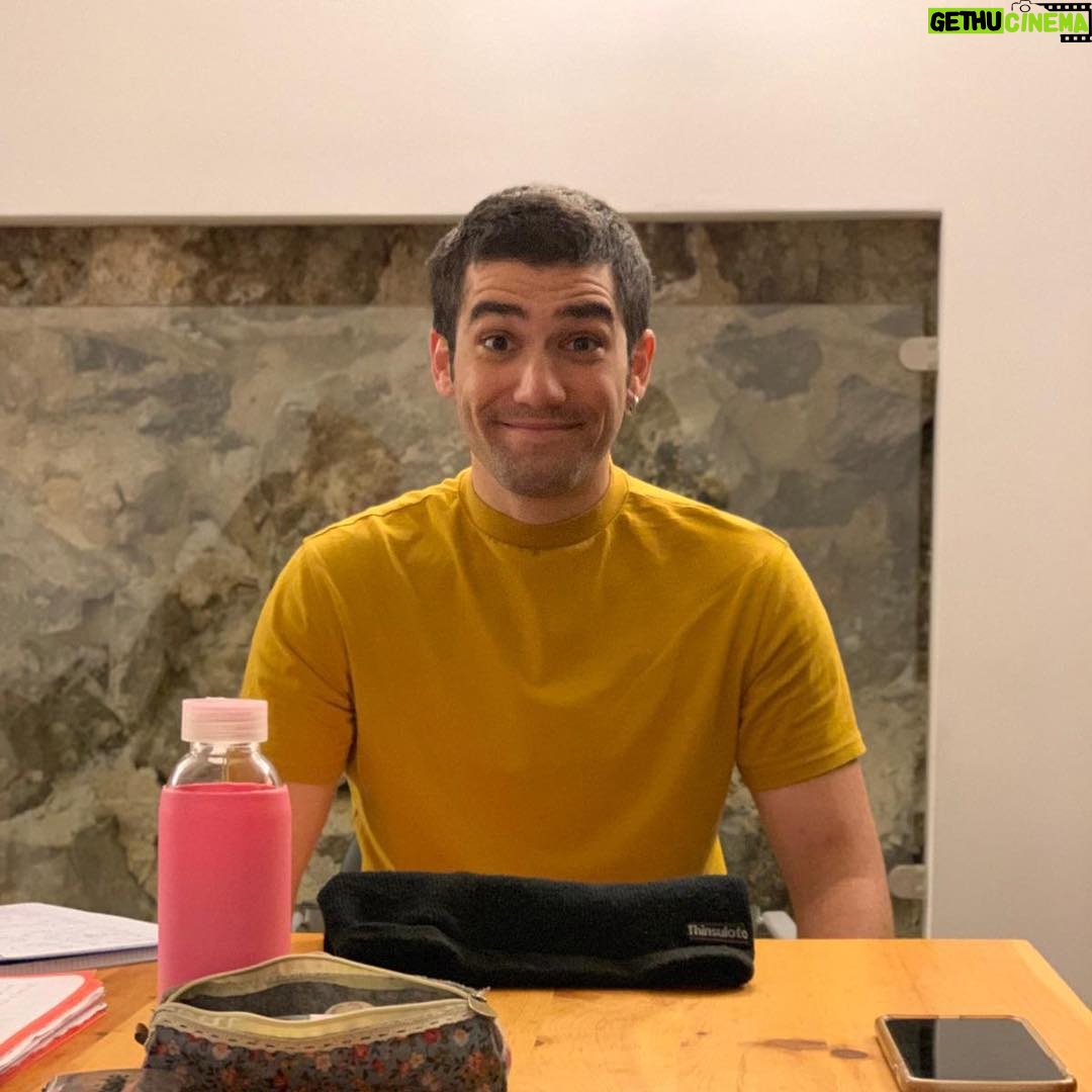 Adrián Salzedo - 2.3K Likes - hace pocos días me enteré que estaba nominado como finalista en los @premiosteatromusical a mejor actor protagonista junto a mis admirados @inigoeol que es pura luz encima y fuera del escenario. @chescuredo la imagen viva del esfuerzo y el talento juntos (así le va de bien) 😁 y por último mi maestro @victorullateroche , cuando digo mi maestro lo digo literalmente, Él ha sido el auténtico culpable que ha hecho que AME esta profesión, gracias a él los días en #labellaylabestia volaban entre risas y enseñanzas,... se inventaba juegos para tenerme entretenido aquellos días que me tocaba hacer guardia cuando mi compañero y por aquel entonces amigo Cristian Pérez Pérez tenía que hacer función ( sí, solo éramos dos niños ) asi que Victor, gracias. Y que sepas que esa sonrisa y ese sentimiento de amor y sin duda respeto al teatro no han desaparecido ni lo harán porque he aprendido que lo que realmente nos hace valiosos no es un premio de 20x30 que dejas cogiendo polvo en la estantería, sino la oportunidad de compartir nuestro tiempo con gente que realmente vale la pena. Gracias por la nominación de todo corazón. No os imagináis lo que significa para mi en este momento de mi vida recibir por parte de la profesión este reconocimiento...... PERO..... el premio ya me lo he llevado y además lo tengo en casa ❤️ @teresa_ferreroficial #estaveznovoyaponerhashtags