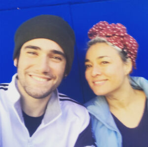 Adrián Salzedo Instagram - YA ES OFICIAL @carolinanamor #love #twins #gemelas #gemelasmalvadas #togetherwecan #togetherwecanmakeadifference #together4ever #turbante #unidosjamasseranvencidos #lovers #lovestory #disney #tinielgrancambiodevioletta #tarado #hashtagparty #party #másfredoquealfredo #maxsaldelcole #waiting #waitingformax