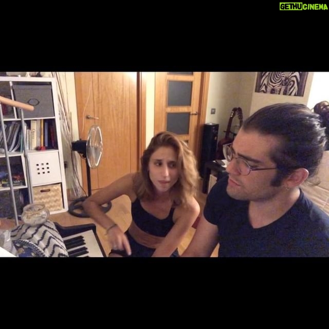 Adrián Salzedo - 2.4K Likes - Requiem for #arethafranklin by @teresa_ferrer and me. #sayalittleprayer just for her... al menos tu música sigue con nosotros
At least your music is with us. #music #soul #diva