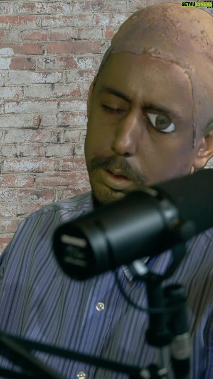 Adriano Pereira - 15.5K Likes - Tio Paul assinou, levantou e danƧou.
Hoje tem PodTrash ao vivo Ć s 20h no YouTube š„