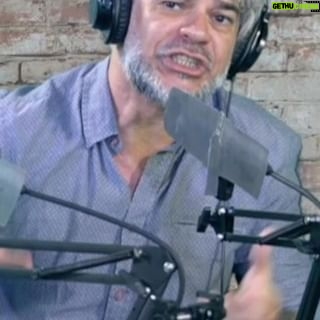 Adriano Pereira - 2.5K Likes - A conspiração da indústria de ar condicionado