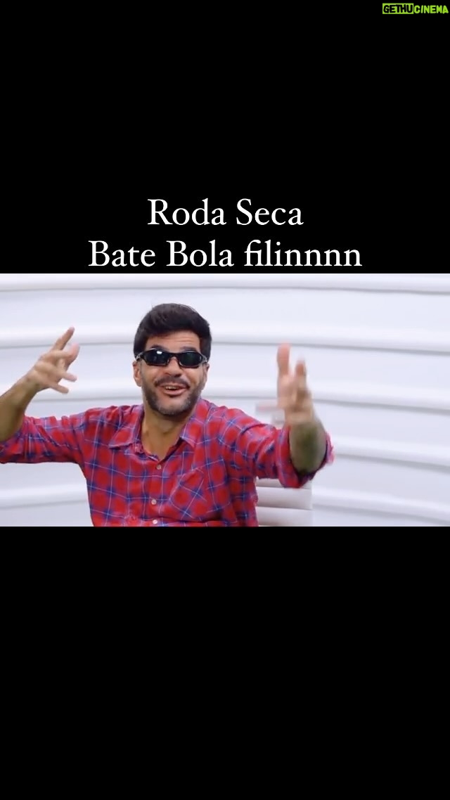 Adriano Pereira - 2.9K Likes - š COĆ
Participaçãozinha no RODA SECA
Entrevista show de bola, vĆdeo completo no YouTube @hermeserenato