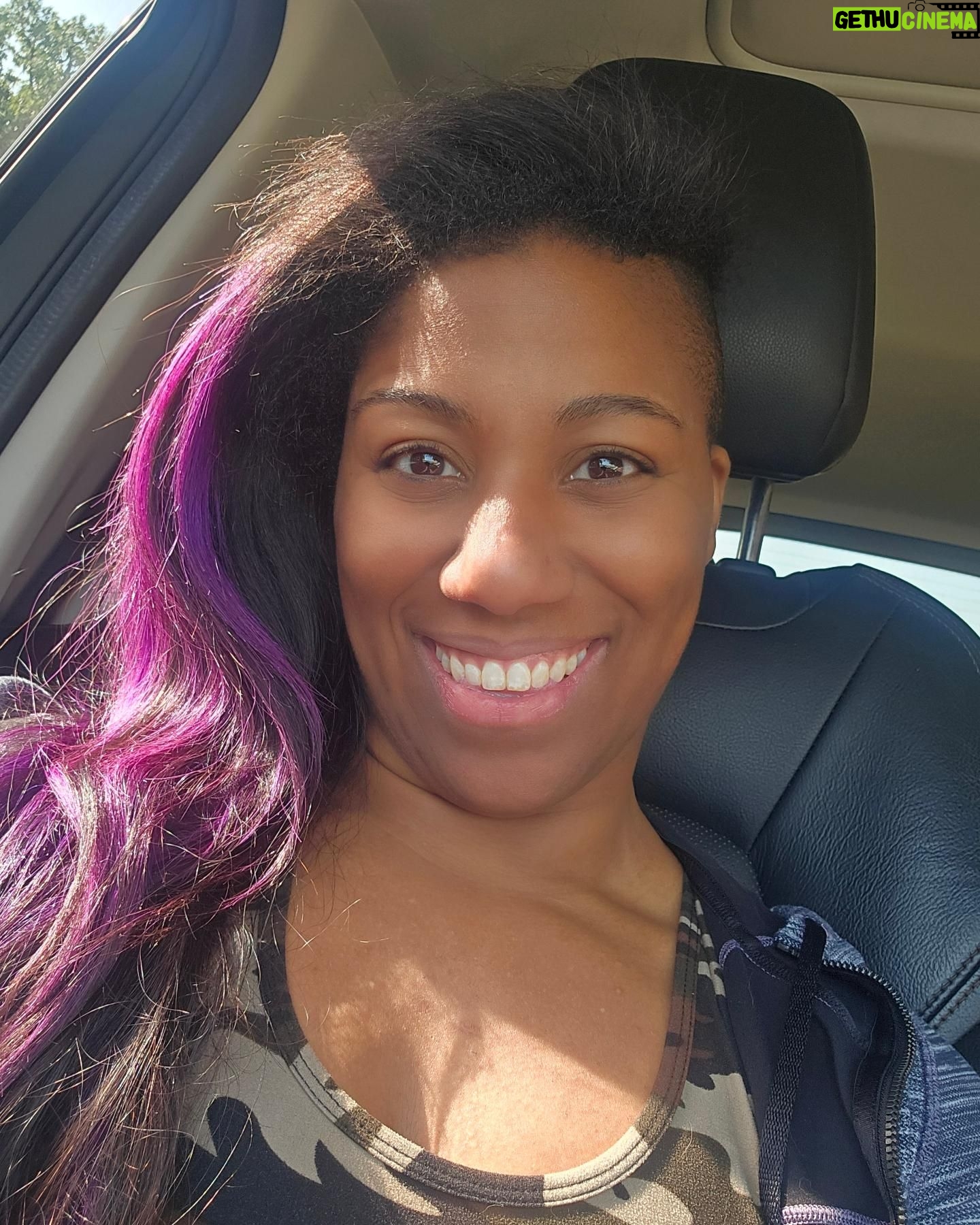 Adrienne Reese - 3.6K Likes - Messy hair car selfie on the way to physical therapy... maybe I'll post a progress video... 🤔
#ForeverROHChamp #MinionOverlord