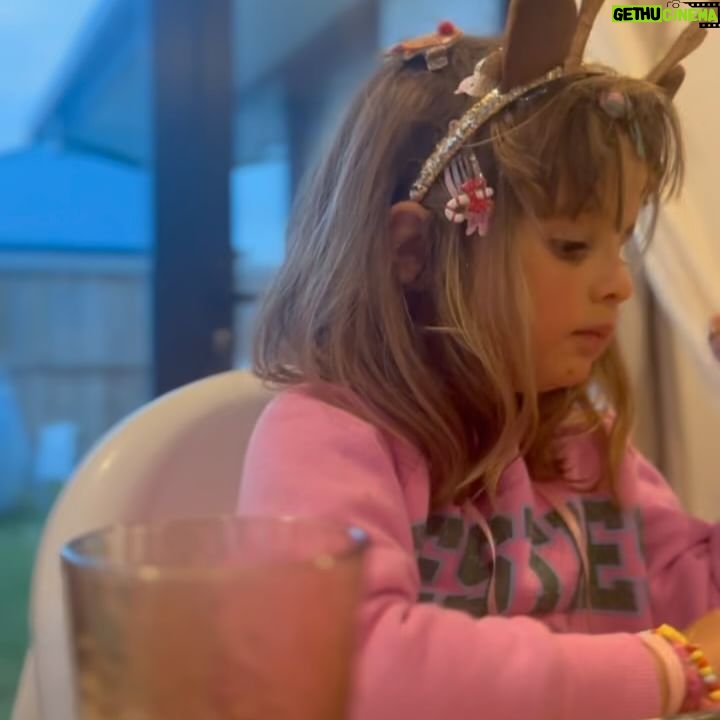 Agustín Sierra - 61.3K Likes - Hoy cumple 5 años el bodoque del bien.
La amo fuerte 🧡