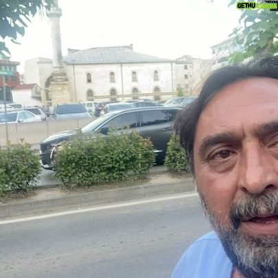Ahmet Yenilmez - 3.7K Likes - Şehirler insanlar gibi hikayeleriyle yaşarlar. Dünden bugüne hikayeleri taşıyan mekanları yıkıp yok ederseniz şehirler kimliksizleşir.
#ordu