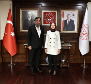 Ahmet Yenilmez Instagram - Aile sosyal Hizmetler Bakanımız Sayın Mahinur Özdemir Göktaş Hanımefendi kabul buyurdular .
Kendilerine teşekkür ediyorum .