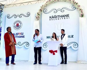 Ahmet Yenilmez Instagram - Can kardeşlerim Selçuk Mutlu ve Cansu kızımızın lütfettiler nikah şahitleri oldum.
İki cihanda da mutluluklar dilerim.