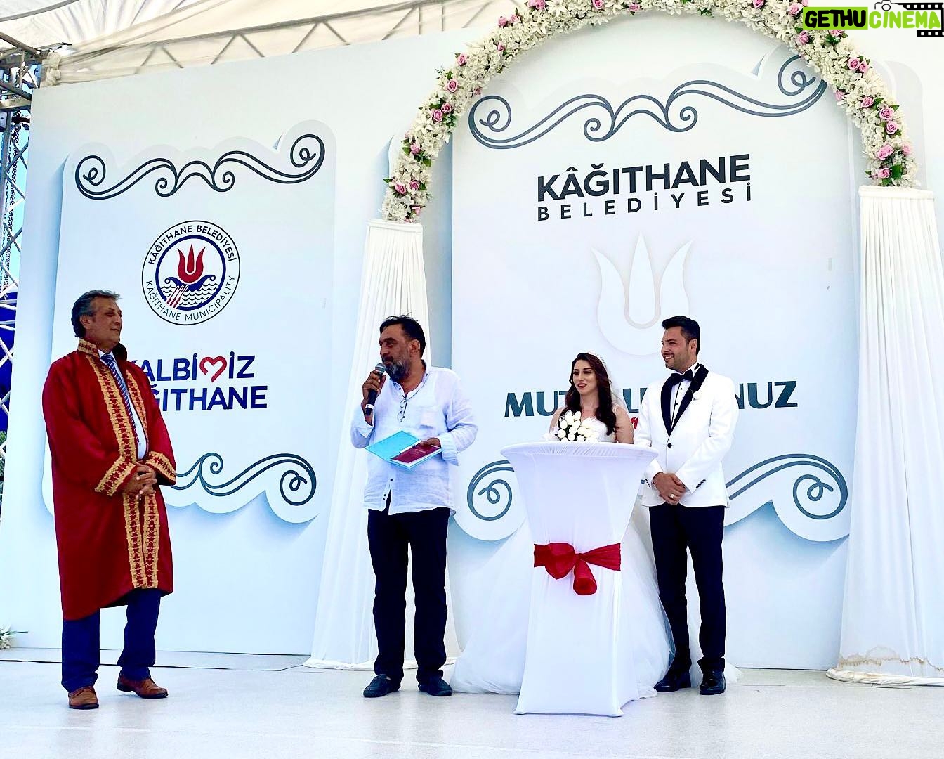 Ahmet Yenilmez - 497 Likes - Can kardeşlerim Selçuk Mutlu ve Cansu kızımızın lütfettiler nikah şahitleri oldum.
İki cihanda da mutluluklar dilerim.