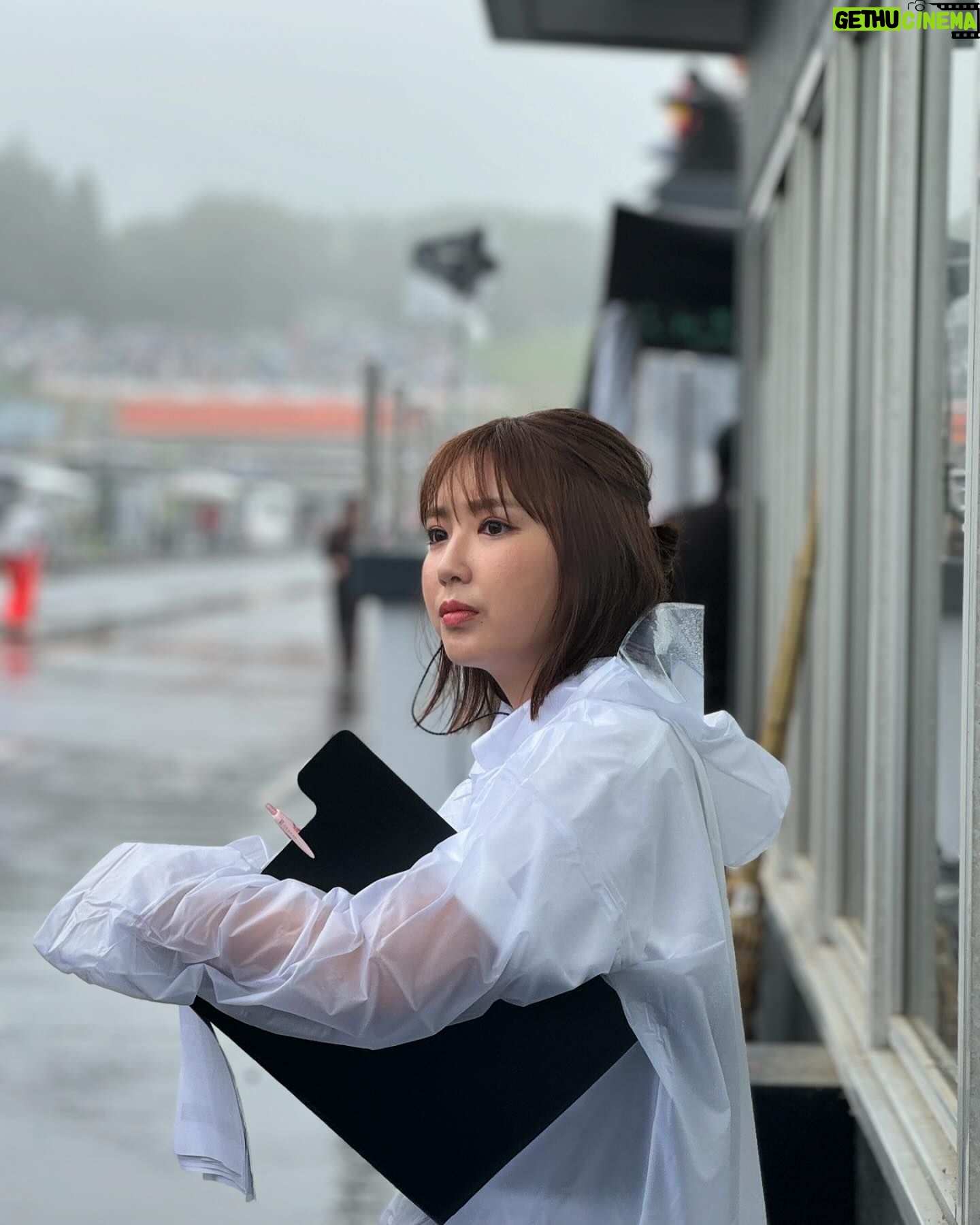 Aika Sawaguchi - 7.6K Likes - SF Rd.3 スポーツランドSUGO Abemaの現地リポートで参戦させていただきました!
初生観戦ということで、すべてが新鮮で、楽しくて、あっという間の2日間でした。
決勝は残念な結果になってしまいましたが、選手の安全がいちばん大切ですし、何よりも、マシンが動いているのを間近で観られたことが1番嬉しかったです!
来月は富士スピードウェイ、どんなレースになるんだろう!