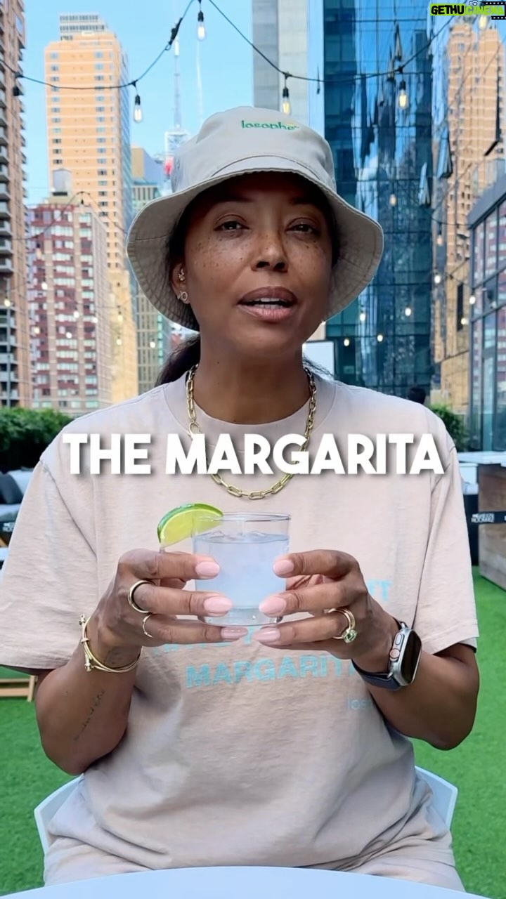 Aisha Tyler - 25.8K Likes - #wydsay is back and she’s looking for a man in finance 🤑🔥
(The #lo got her OWN money tho 😜she don’t need no sugar daddy)