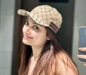 Aishwarya Devan Instagram - #happysunday ;)