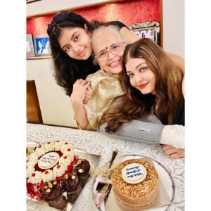 Aishwarya Rai Instagram - ✨❤️Love you Birthday girl, dearest Mommy-Doddaaa🥰💖
