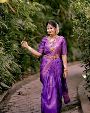 Aishwarya Ramsai Instagram - 🪶மயிலிறகே🦚

 
💄 @jaanmakeovers 
📸 @weddinggardensphotography 
💍 @aswa_plaza_ 
Blouse designed by @fluence_thedesignershop 
:
#actress #aishwaryaramsai #photoshoot #bridemakeup #dressup #kerala #tamilsong