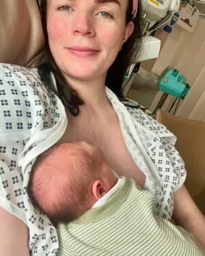 Aisling Bea Instagram - Trip advisor review of Pregnancy: 
One star. ⭐️ 

Negatives: 
-No breakfast included. 
-Limited drinks menu. 
-Expensive. 
-Left feeling very unrested. 
-Not as described online or in pictures. 
-Reminded me of the Glasgow Willie Wonka experience. 
-Towards the end of my stay I was repeatedly kicked in the nuts. 
UTIs, bleeding, depression, cramps, insomnia, nosebleeds, sinus blockage, migraines, vomiting, being randomly touched by people without asking, bones mushing, organs moving, skin stretching, being told that you’ll forget all the pain/that it’s a privilege / that it will all be “worth it“ in the end🙄, heightened awareness of climate change & worst of all- boredom- all described as « normal » and was repeatedly recommended « a nice bath » as a fix to all of the above. 

Positives: 
-Bath quite nice. 
-Lots of help with bags at end of stay. 
-Before checking out, nearby kebab shop man provided free extra chips and quite a flirty wink, which I appreciated. 
-Was given a little gift at check out which is, admittedly, quite cute. 👶🏼 

-Here’s some pictures of the trip when I didn’t hate it/ looked like I didn’t hate it.