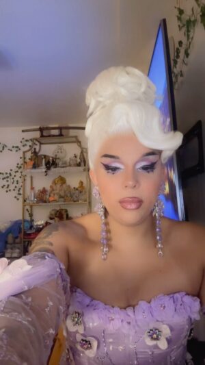 Aja Instagram - I feel fucking amazing 💜 🧚🏽