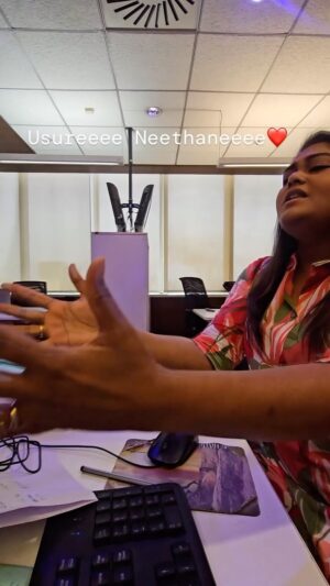 Akalya Venkatesan Instagram - Usureee neethanaaeee😍❤️❤️❤️❤️
#sunpictures #dhanush