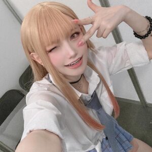Akari Akase Instagram - HYPER JAPAN Festival in London🇬🇧

初めてのイギリス、ロンドン！
最高の思い出になりました✨
これも、会場の皆さんと行けなくても日本や沢山のお国からも応援をくれた皆さんのおかげです。貴重な経験をさせていただき本当にありがとうございました~♡⃛

Did everyone in London have fun?
I'm sorry I can only speak a little English.But I would be happy if I could convey the fun feeling:)！
There were a lot of people in cosplay and lolita fashion in the audience and they were all so cute and cool！❤️‍🔥
I hope that one of my singing songs is your favorite anime song.🥺✨️
The sentence was from a translation! Lol😂

セットリスト♩▼
・恋ノ行方
・アイドル
・コネクト
・青春コンプレックス
・今すぐkiss me!
・ブルーバード
・恋ノ行方

#あかせあかり
#気せ恋
#hyperjapan 
#mydressupdarling 
#singer