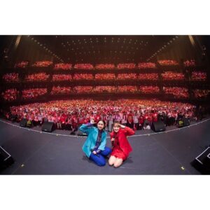 Akari Hayami Instagram - _
❤️💙
#デコまゆ