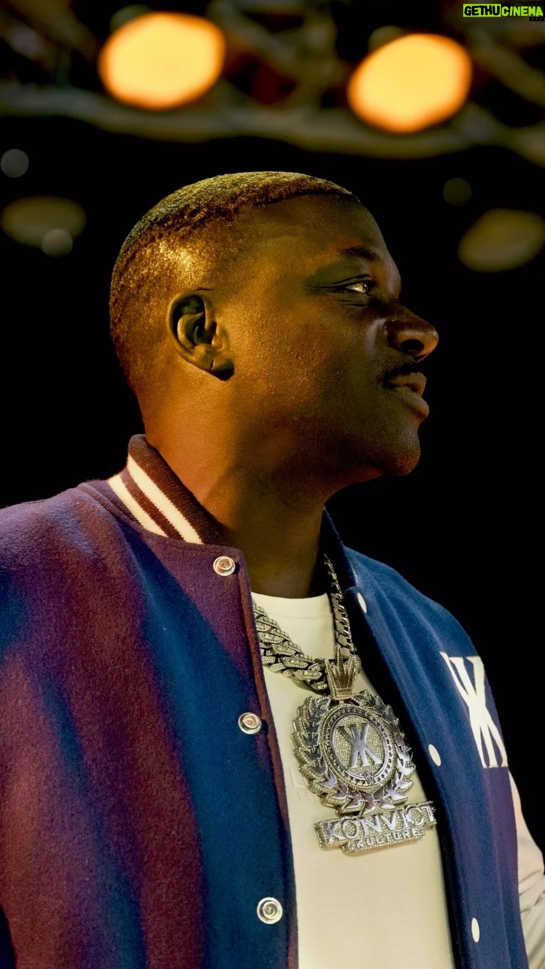 Akon - 3 Likes - Live bold, and dream loud! #akon #konvictkulture
๐ท @bydavidquinn