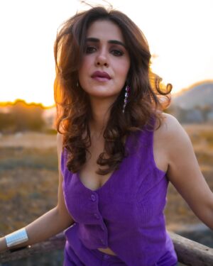 Akshitaa Agnihotri Instagram - “A little older, a little more fabulous. 🌟” 

Hello, 36! Ready to embrace all the joy, challenges, and surprises you have in store for me. 🌟 Life’s too short for anything but meaningful adventures and genuine connections.✨🥳🥰🧿🧿🧿

Shot by @montypanesarphotography @panesarmonty 

#2024 #birthday #2august #36 #youngnwild #birthdaygirl #birthdayspecial❤️ #loveyouall #loveyourself #beyourselfwithakshitaa