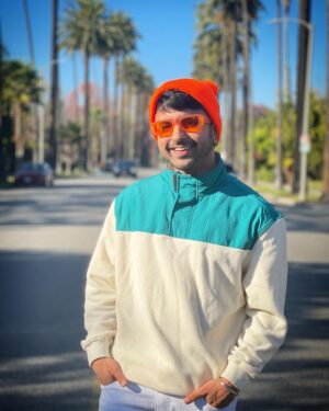 Akull Instagram - The Joy is in the Journey & not at the Destination ! 

Happy Sunday Everyone🔆💛

#akull #akullonthebeat #throwback