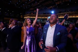 Al Roker Instagram - Still processing the early #surpriseparty @debrobertsabc threw for me celebrating my 70th birthday with family and friends. I’m much more comfortable being the one giving the party than being on the receiving end. This was overwhelmingly amazing and it’s still sinking in. @earthwindandfire so incredible. Thank to them, especially @philipbaileyewf @verdine_white and @ralph_johnson.ewf