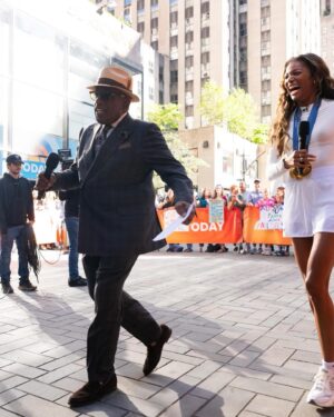 Al Roker Instagram - 3x @olympics #goldmedalist @gabbythomas was on our @todayshow plaza and went #roundthehorn with me as you can see in the photos by @photonatr