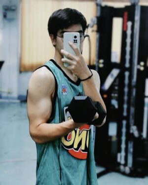 Alan Campana Instagram - ถามว่าเรียน วิท-กีฬา แล้วได้อะไร🤔