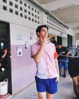 Alan Campana Instagram - จังหวะนี้ต้องลาบแซ่บๆแล้วแหละ😋🍴#hitbitelovetheseries