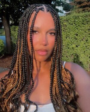 Alana Monteiro Instagram - ☀️