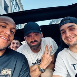 Alban Lenoir Instagram - What a beautiful day…
@estebanocon 
@ciryl_gane