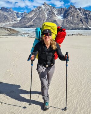 Aldo Kane Instagram - Arctic Ascent with @alexhonnold & @hazel_findlay hits @natgeotv and @disneyplus on the 4th of Feb. 

This was a mega #Expedition with a top team in some pretty harsh conditions. First ascents, first traverses and lots of scientific data. 

#Arcticascent #Greenland #natgeo #filming #adventure