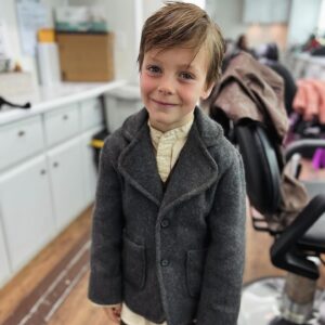 Alec Baldwin Instagram - On the movie set RUST. Easton made friends for life with Patrick and Alec Baldwin has been the kindest actor we have ever worked with. Easton misses you, Alec. 🖤 Thanks for being such a light and friend to him. 

My talented boys. Dalton appeared in the film, too (see him in picture 6 - he’s the handsome blonde).