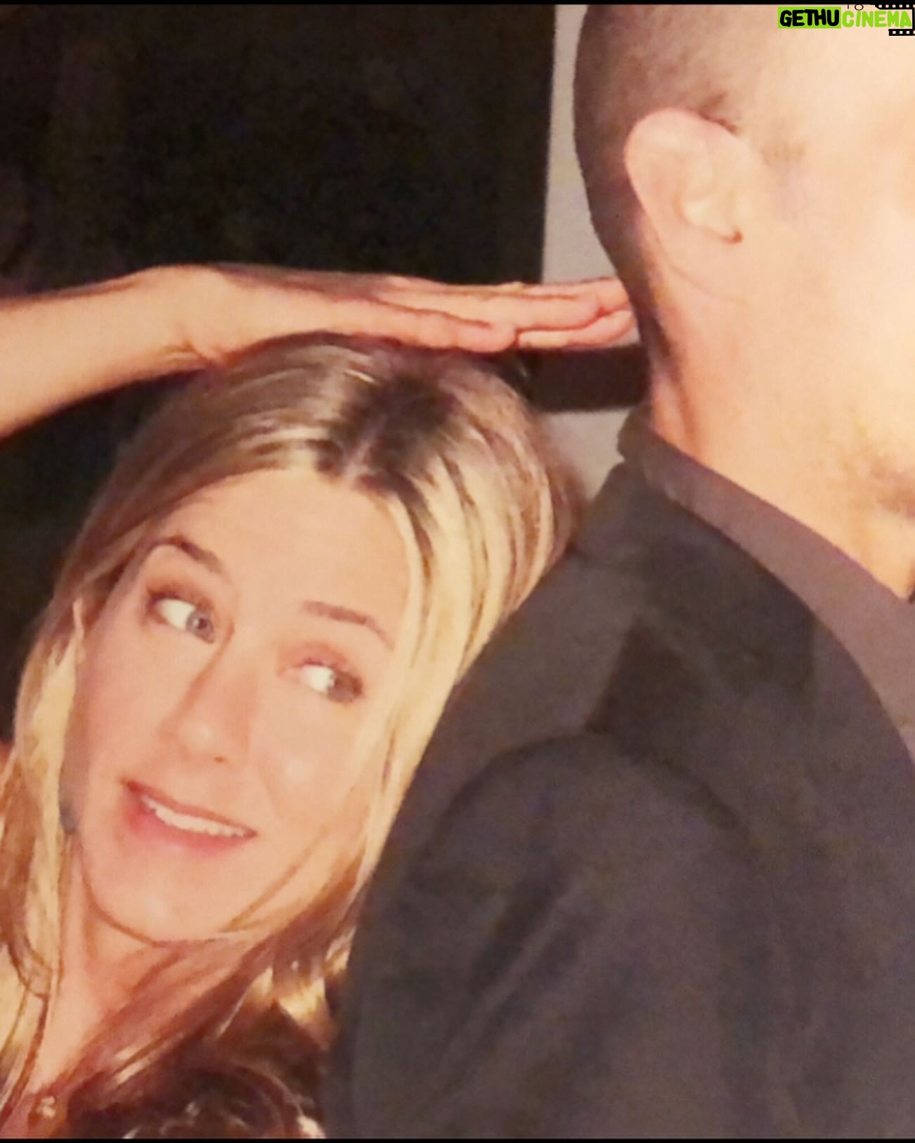 Aleen Keshishian - 3.1K Likes - Happy birthday to the beautiful, kind, generous, talented, hilarious @jenniferaniston! 🩷 u so so much!