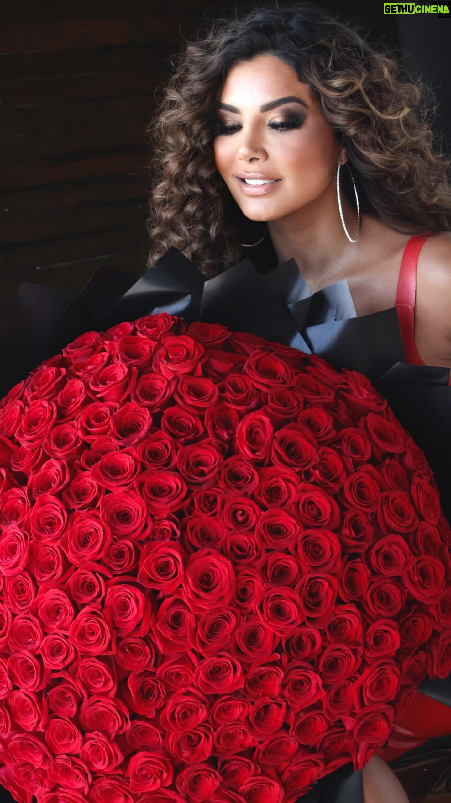 Aleida Núñez - 9.7K Likes - 🌹