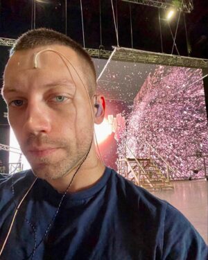 Aleksandr Kuznetsov Instagram - Free Fall 🚬

summer 2019 - at Kinotavr Film Festival we shook hands on doing it
summer 2021 - we did it

today, september 2023, 3 lives, the war and emigration after, in the totally different world - we're finishing the sound and ADR of the film, here in Kazakhstan.