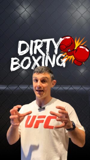 Alessio Di Chirico Instagram - 🥊Dirty Boxing e MMA

🌊Queste alcune soluzioni da applicare in situazioni difficili! Certo fra il dire e il fare c’è di mezzo il mare!

🤔Ma magari vi possono essere utili che ne pensate?

✍🏻Scrivetemi se volete altri che prepari altri video simili

#mma #martialarts #sport #fight #boxe #ufc #gloria #manzo